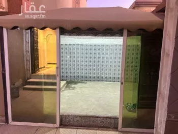 فيلا للبيع في شارع ابن سراج العدل, حي الربوة, الرياض صورة 2