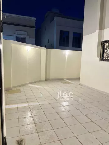 فيلا للبيع في شارع عبدالكريم السماكي, حي الريان, الرياض صورة 2