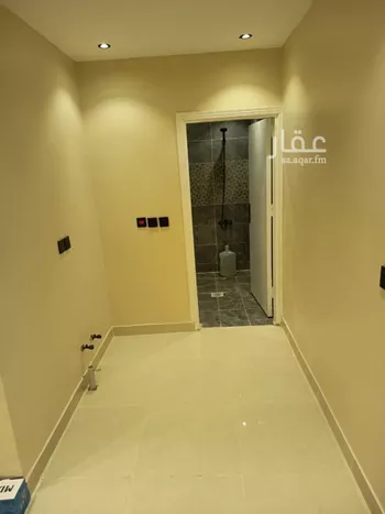 شقة للإيجار في شارع العقيلة, حي الملك فهد, مدينة الرياض, منطقة الرياض صورة 3