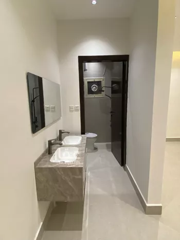 شقة للبيع في شارع الشريف الكحال, حي الرمال, مدينة الرياض, منطقة الرياض صورة 3