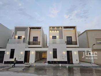 فيلا للبيع في شارع الحسن الهمداني, حي المهدية, مدينة الرياض, منطقة الرياض
