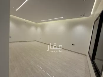 فيلا للبيع في شارع بدرالدين المرجاني, حي المهدية, مدينة الرياض, منطقة الرياض صورة 4