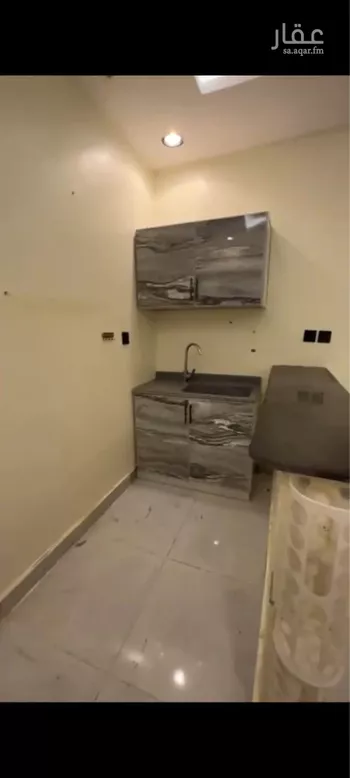 شقة للإيجار في شارع المهندس مساعد العنقري, حي الورود, مدينة الرياض, منطقة الرياض صورة 3