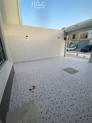 دور للبيع في شارع علي بن سلامة اللخمي, حي بدر, مدينة الرياض, منطقة الرياض صورة 4