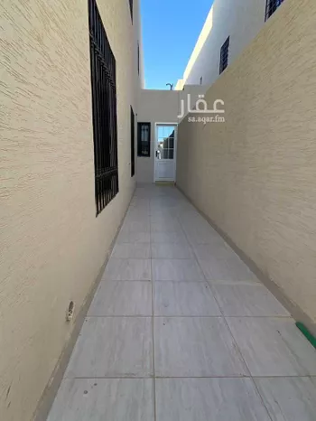 دور للبيع في شارع علي بن سلامة اللخمي, حي بدر, مدينة الرياض, منطقة الرياض صورة 5
