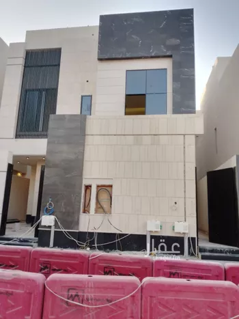 دور للبيع في شارع أبي الحسن الطاهري ، حي الشرق ، الرياض ، منطقة الرياض