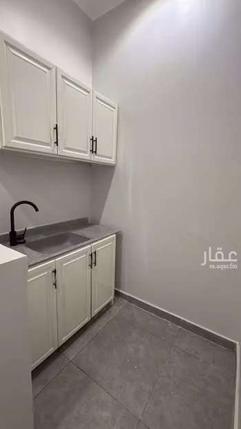 شقة للإيجار في شارع سيهات, حي الملك فيصل, مدينة الرياض, منطقة الرياض