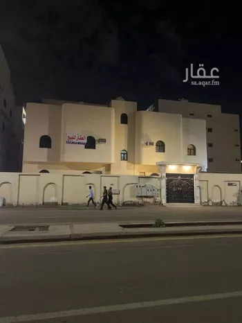 عمارة للبيع في شارع حصين السلمي ، حي العريض ، المدينة المنورة ، منطقة المدينة المنورة