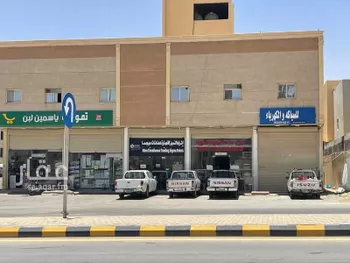 عمارة للإيجار في شارع ينبع, حي ظهرة لبن, مدينة الرياض, منطقة الرياض صورة 2