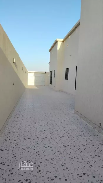 فيلا للبيع في حي مخطط رقم 133 , مدينة ثادق, منطقة الرياض صورة 3