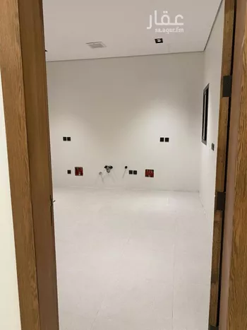دور للبيع في شارع عبدالوهاب بن مجاهد, حي البيان, مدينة الرياض, منطقة الرياض صورة 2