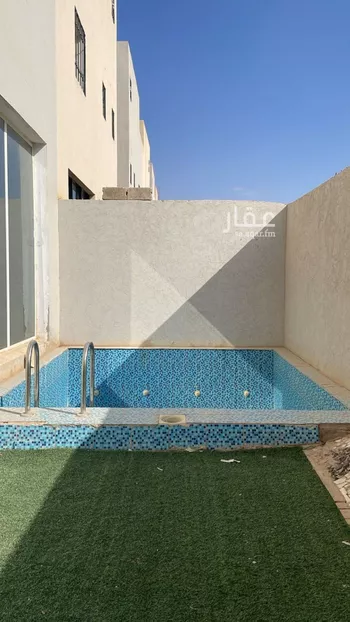 فيلا للبيع في شارع الفاخرة, حي عكاظ, مدينة الرياض, منطقة الرياض صورة 5