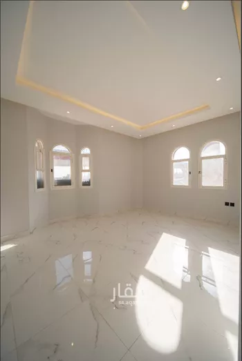 شقة للإيجار في شارع طريق الملك عبد الله, حي مغرزات, مدينة الرياض, منطقة الرياض صورة 2