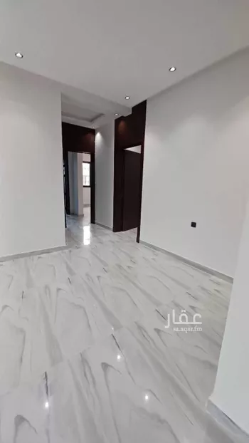 دور للبيع في شارع أحمد بشناق, حي الرمال, مدينة الرياض, منطقة الرياض صورة 3