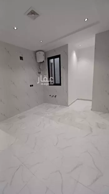 دور للبيع في شارع أحمد بشناق, حي الرمال, مدينة الرياض, منطقة الرياض صورة 2