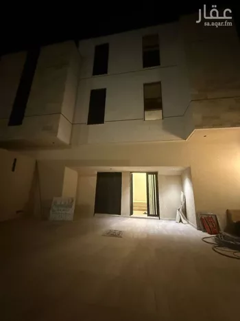 دور للبيع في شارع ثابت بن وديعة, حي العوالي, مدينة الرياض, منطقة الرياض