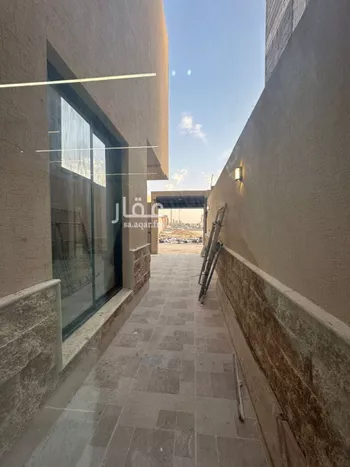 دور للبيع في شارع ثابت بن وديعة, حي العوالي, مدينة الرياض, منطقة الرياض