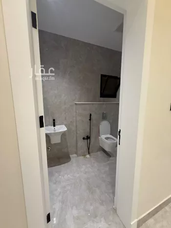 فيلا للبيع في شارع علاء الدين القرشي, حي العوالي, مدينة الرياض, منطقة الرياض صورة 3
