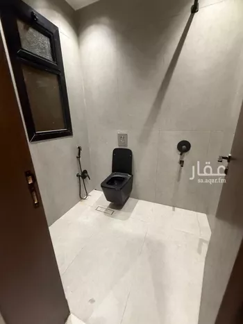 دور للبيع في شارع ثابت بن وديعة, حي العوالي, مدينة الرياض, منطقة الرياض صورة 4