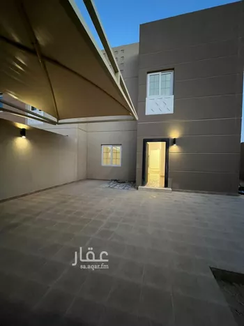 فيلا للإيجار في شارع أبي القاسم الزهري, حي مطار الملك خالد الدولي, مدينة الرياض, منطقة الرياض