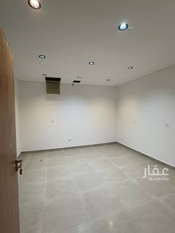فيلا للإيجار في شارع جبل الحبشي, حي مطار الملك خالد الدولي, مدينة الرياض, منطقة الرياض صورة 3