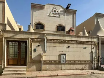 فيلا للبيع في شارع الحبيل, حي النفل, مدينة الرياض, منطقة الرياض