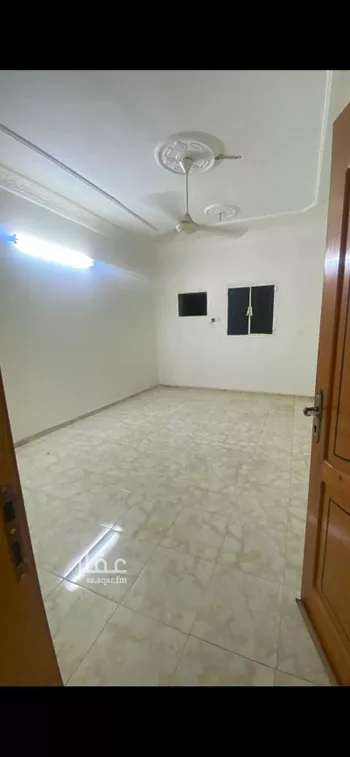 شقة للإيجار في شارع خسخاس الازدي ، حي صامطة ، صامطة ، صامطة