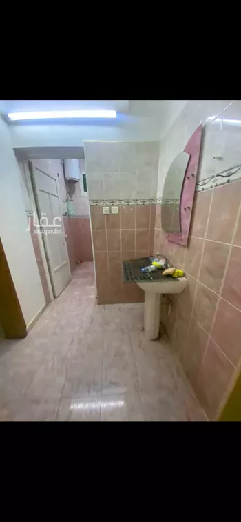 شقة للإيجار في شارع خسخاس الازدي ، حي صامطة ، صامطة ، صامطة صورة 4