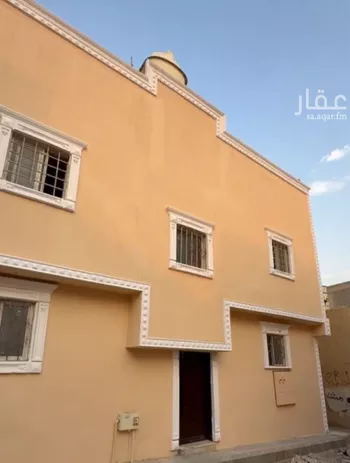 عمارة للإيجار في شارع الخادر, حي المرقب, مدينة الرياض, منطقة الرياض