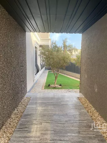 عمارة للبيع في شارع الصحراوي, حي الملز, مدينة الرياض, منطقة الرياض صورة 5