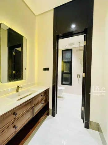 فيلا للبيع في شارع ابن سريج, حي المهدية, مدينة الرياض, منطقة الرياض صورة 3