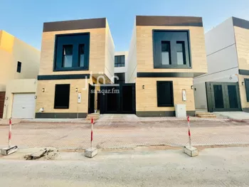 فيلا للبيع في شارع أحمد بن محمد الشعبي, حي المهدية, مدينة الرياض, منطقة الرياض