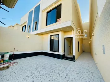 فيلا للبيع في شارع حميدة الإبراهيمي, حي العوالي, مدينة الرياض, منطقة الرياض صورة 3