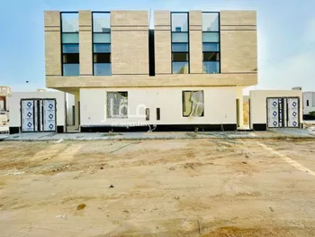 فيلا للبيع في شارع فؤاد سزكين, حي المهدية, مدينة الرياض, منطقة الرياض صورة 2