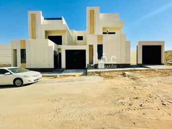 فيلا للبيع في شارع أبي عروه, حي المهدية, مدينة الرياض, منطقة الرياض صورة 2