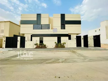 فيلا للبيع في شارع أبي الحسن الأسفرائيني, حي المهدية, مدينة الرياض, منطقة الرياض