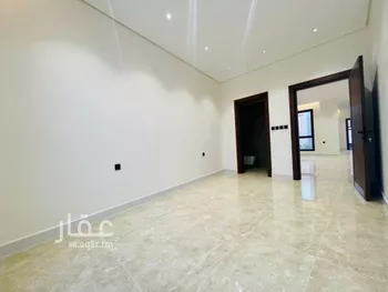 فيلا للبيع في شارع أحمد بن محمد الشعبي, حي المهدية, مدينة الرياض, منطقة الرياض صورة 5