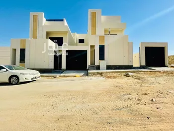 فيلا للبيع في شارع أبي عروه, حي المهدية, مدينة الرياض, منطقة الرياض
