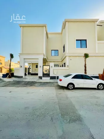 فيلا للبيع في شارع الميفا, حي ظهرة لبن, مدينة الرياض, منطقة الرياض صورة 2