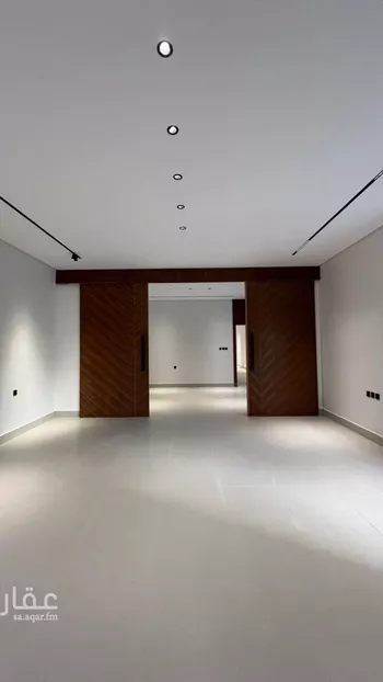 فيلا للبيع في شارع يعقوب الصفار, حي المهدية, مدينة الرياض, منطقة الرياض صورة 3