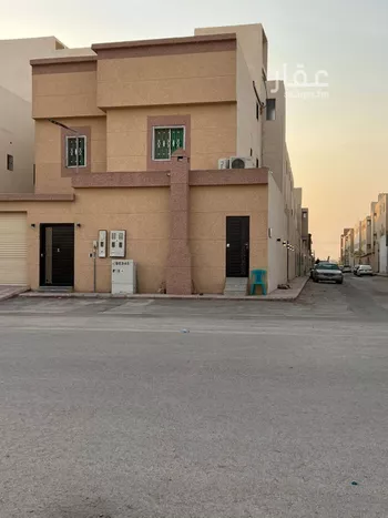 فيلا للبيع في شارع احمد بن محمد العلفي, حي الرمال, مدينة الرياض, منطقة الرياض