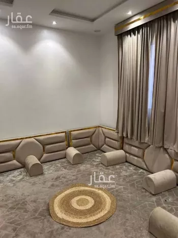 فيلا للإيجار في شارع عاقل بن حبيب, حي عكاظ, مدينة الرياض, منطقة الرياض صورة 3