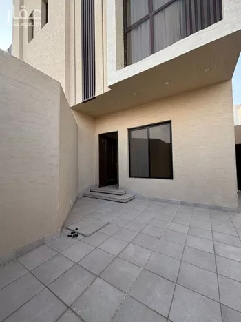 دور للإيجار في شارع جنادة الهروي, حي بدر, مدينة الرياض, منطقة الرياض صورة 4