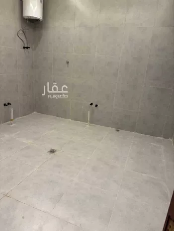 فيلا للإيجار في شارع العمره ، حي الجنادرية ، الرياض ، منطقة الرياض صورة 3