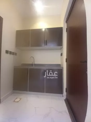 شقة للإيجار في شارع الخريصية, حي النفل, مدينة الرياض, منطقة الرياض صورة 4