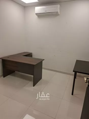 مكتب تجاري للإيجار في شارع الدائرى الشمالى الفرعي, حي الوادي, مدينة الرياض, منطقة الرياض صورة 4