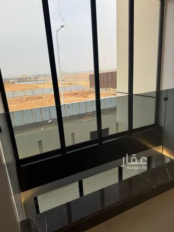 فيلا للبيع في شارع محمد بن عبدالجليل, حي الصفاء, مدينة الرياض, منطقة الرياض صورة 3