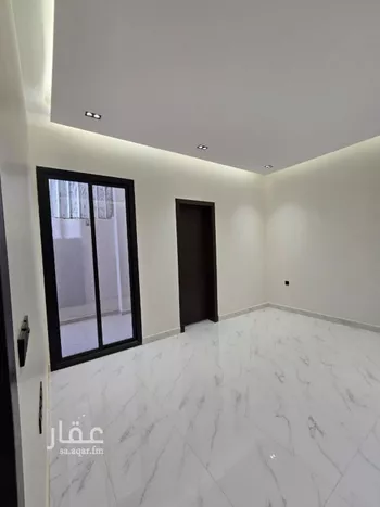 دور للبيع في شارع رقم 105, حي المونسية, مدينة الرياض, منطقة الرياض صورة 2