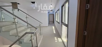 فيلا للبيع في شارع عبدالرحيم المغربي, حي مطار الملك خالد الدولي, مدينة الرياض, منطقة الرياض صورة 2