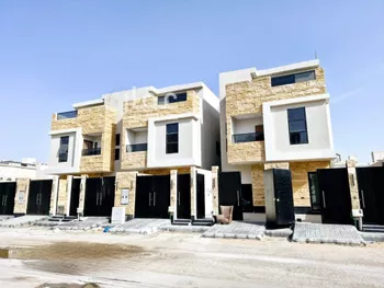 دور للبيع في شارع محمد جمال الدين القاسمي, حي العارض, مدينة الرياض, منطقة الرياض